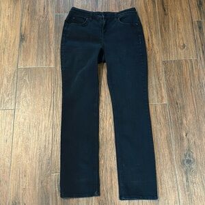 Jones New York 8 regular Gramercy Curvy black jeans